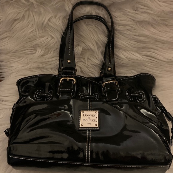 Dooney & Bourke small Chiara - Picture 1 of 8